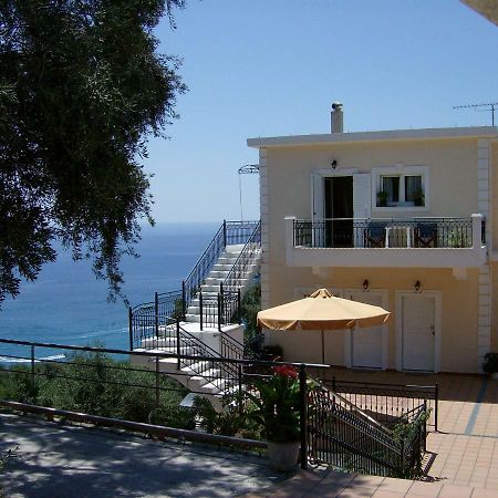 Studios Nikolaou Bros Parga Exteriér fotografie